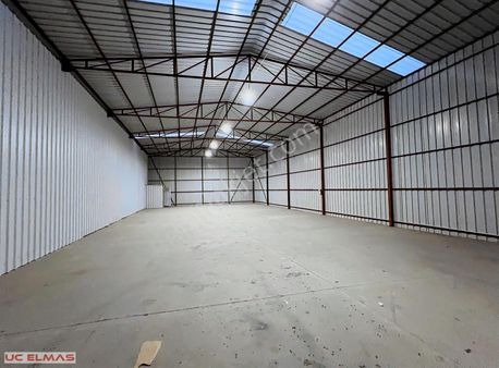 Üç Elmastan Sintaç Depolarının Yanında 540 M²muhteşem Bir İşyeri