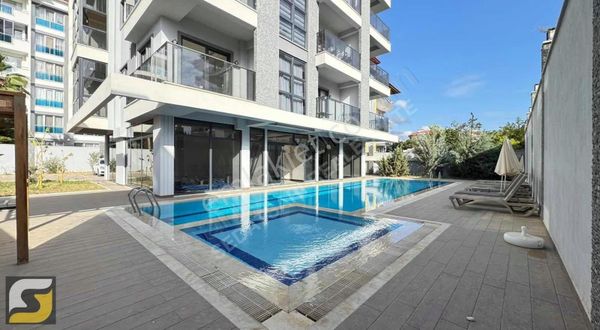 Kestelde Satılık 1+1 Sıfır Daire Denize 100 Metre