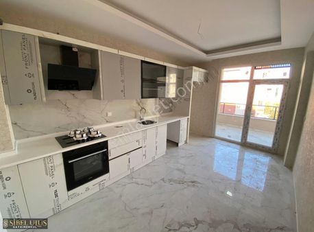 Ulus Emlak'tan 3+1 130m² Karatay'da Arakat Sıfır Daire