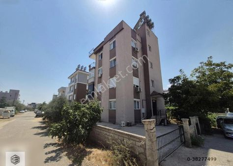 Döşemealtı Merkezde 3+1 Ayrı Mutfaklı Geniş Satılık Daire