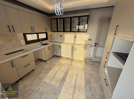 Esentepede Pazarlıklı K.mutfak Satılık 3+1 Lüks Daire