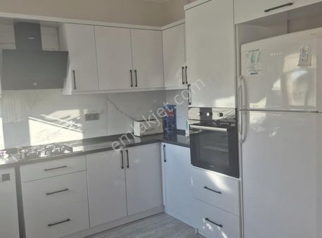 Sahilde Deniz Manzaralı 3+1 Ebeveyn Babyolu Eşyalı Daire