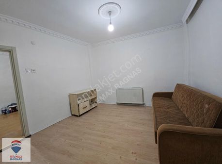 Merkezi Konumda Ve Ulaşım Araçlarına Yakın Kiralık