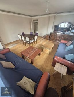 Esat Caddesi Üzerinde 3+1 Eşyalı Kiralık Daire