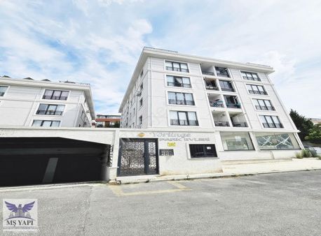 Büyükçekmece Sahil Ve Ulaşıma Yakın Site İçinde 2+1 Arakat Daire