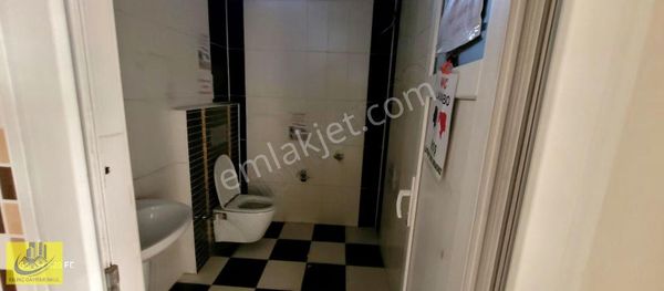 Kılınç Gayrimenkulden Kiralık Adlıye Yolunda Genis Dükkan