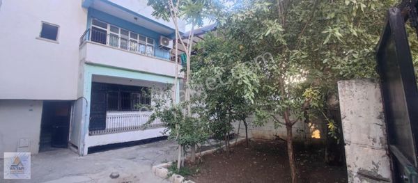 Bahçelievler Mahallesi'nde Satılık Müstakil Ev