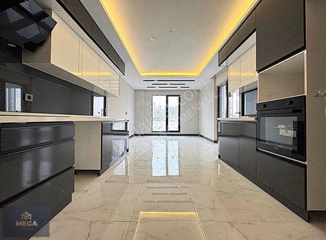 Mega'dan*ovacık*merkez'de*ince*tasarımlı ,sıfır,lüx*4+1 Site D