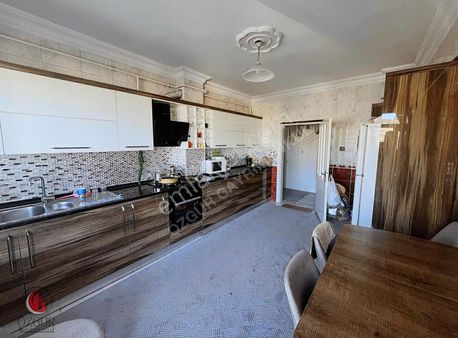 Özgür'den Başharık Miraç Cami Yakınında 5+1 Dubleks Fırsat Daire