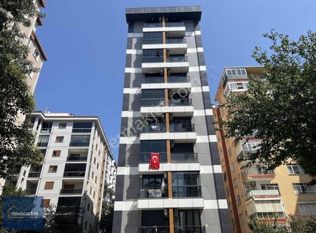 Şenesenevler'de Yeni Binada, Balkonlu, Kombili 3+1 Satılık Daire