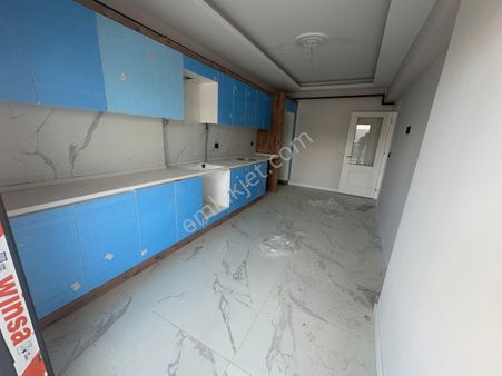 Sitede 3+1 Daire Uğur Mumcu Mah