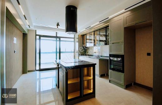 Göksu Mahallesinde 4+1 Ultra Lüx 160 M2 Ara Kat'da Sıfır Daire!