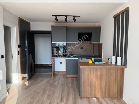 Uysal Piezza’da Satılık 1+1 Lüx Daire