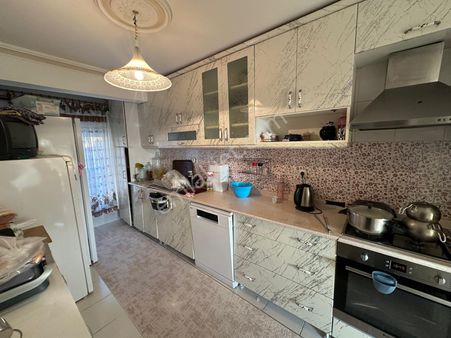 3 Katlı Bahçeli 5+1 Geniş Müstakil Ev