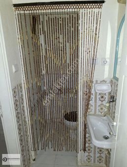 Çarşı Merkez Altıeylül Okulu Yanı Arakat 2+1 Daire