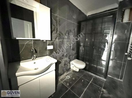 Özgrlk Mh Muammer Aksy Cd Yakını 2+1 85 M2 İsknlı Arakat