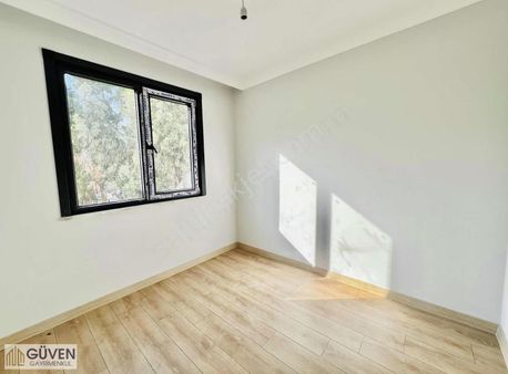 Yalı Mah. Deniz Manzaralı 2+1 Giriş Kat