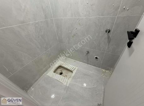 Darıca Merkezde 2+1 Asansörlü Y.ısıtmalı Lüx Arakat Daire