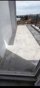 Varsak Demirel Mah.3+1 Herşeyi Ayrı 1.kat Tranwaya 3 Dk Daire