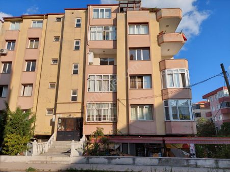 Vatan Mahallesinde Satılık 3+1 Daire