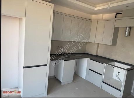 Redstone İdol'den Karahasanlı'da 1+1 Satılık Apart