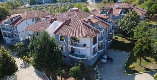 Site İçi Geniş 3+1 Çatı Dubleks