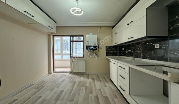 İncirlide Katta Manzaralı 3+1 Bağımsız Ful Yapılı