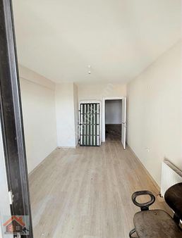 Çınarcık Merkezde Satılık Deniz Manzaralı Ara Dubleks Daire