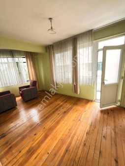 Nazilli🏡emlaktan-satılık Cumhuriyette 2+1 Daire Dükkan Üstü