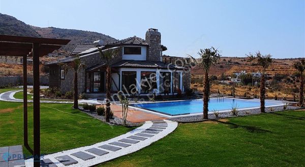 Premar Datça Eski Datça'da 2400m2 Arsa İçinde Muhteşem Villa
