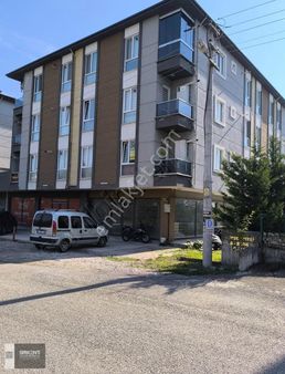 Düzce Ünv. Kampüs Girişine 200 Metre Mesafede 1+1 Eşyalı Kiralık