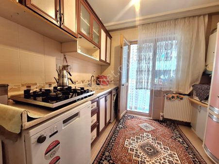 Özdemir Emlak,tan Küçük Kayaş,ta Cadde Üzeri Giriş Kat 3+1 Daire