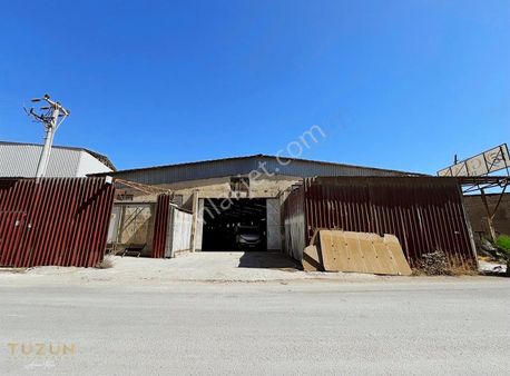 Tüzün'den Çay Mahallesin'de D-400 'e 300 M Satılık Depo