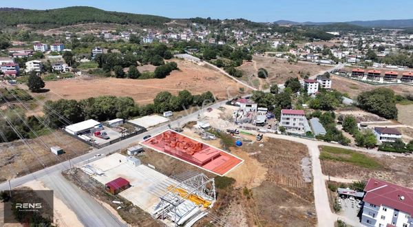 Rens Gayrimenkulden Cumaköy Merkezde Kiralık Arsa