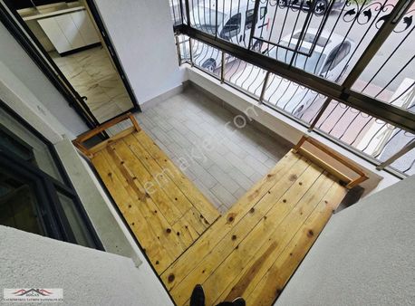 Doğan Emlaktan Ful Yapılı Cadde Üstü Daire !!!