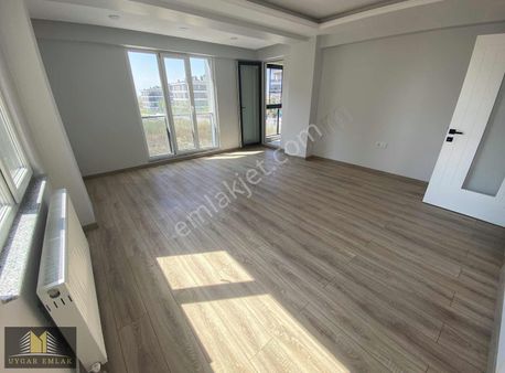 Emlak Konutlarında Lüks Geniş 2+1