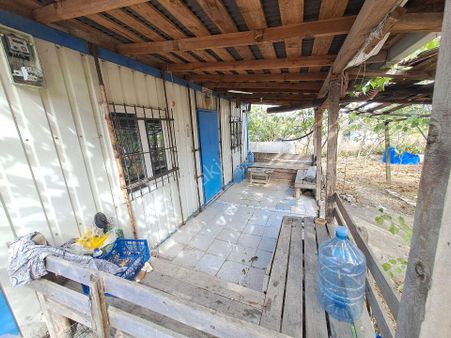 Satılık Bahçeli Ev 250 M2