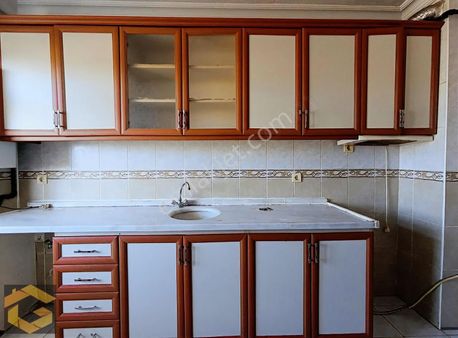 Bademlik Mahallesi Turgut Altınok Camii Yanı Kiralık 3+1 Daire