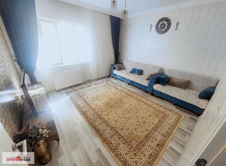 Şeref Emlak Pazar Sokagında Satılık Daire 3,750,000 Tl