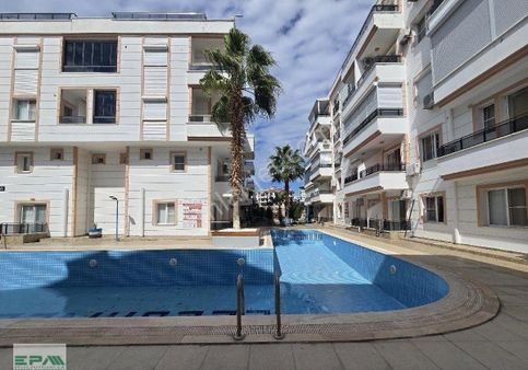 Didim Efeler Havuzlu Asansörlü Lüx Complexte Satılık Ebeveyn Banyolu 3+1 Arakat Daire