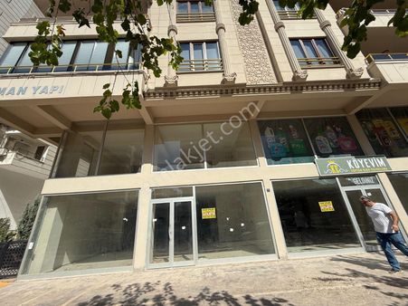 Mancı Emlaktan Karşıyakada Satlık Dükkan