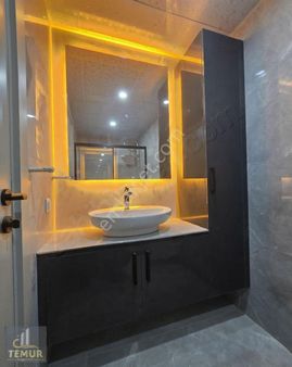 Fevzi Çakmak'ta Yüzme Havuzlu 2 Bloklu Sitede 115 M2 Sıfır 2+1