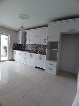 Milli Egemenlikte 5+1 Dev Dubleks Dairemiz Satılıktır Asansörlü