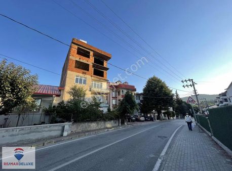 Gölcük Donanma 3+1 Arakat Uygun Fiyatlı Satılık Daire