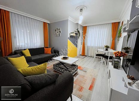 Ahmet Yesevi Mah Balkonlu Geniş Temiz Arakat 2+1 Satılık Daire