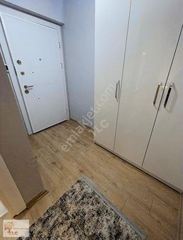 Tlc'den Nevahanda 1.katta Kiracılı Satılık Eşyalı 1+1 Daire