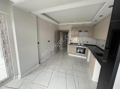 Ozan Gayrimenkulden Yeşiltepe Mahallesi Arakat Sıfır Daire