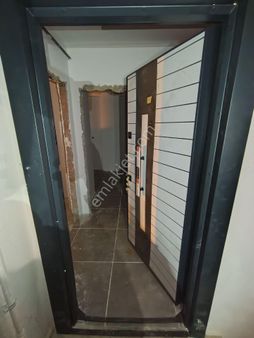 1.69 Krediyle Arnavutköy Nenehatun'da Satılık 2+1 Ara Kat Daire