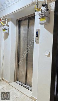 Manisa Akmescit 3+1 120m2 Lüks Daire