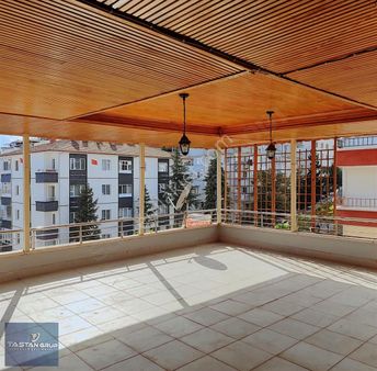 Merkezi Konumda, Güney Cephe, Geniş Ve Konforlu 6+1 Dubleks